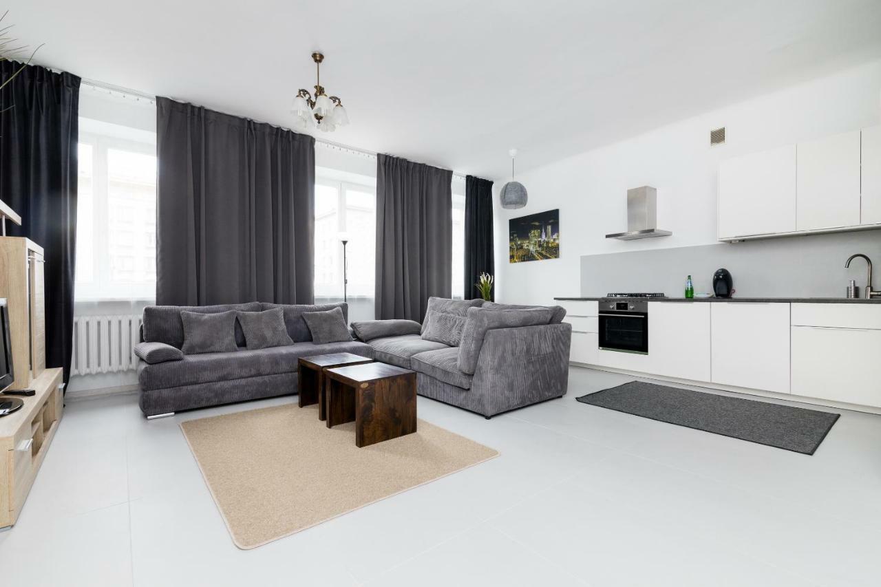 City Centre Apartment วอร์ซอ ภายนอก รูปภาพ