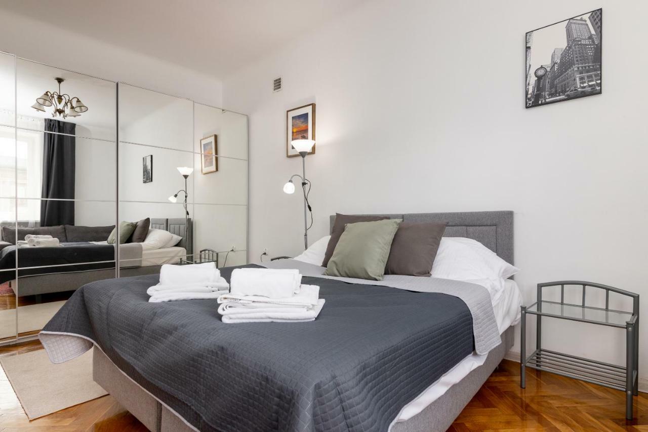 City Centre Apartment วอร์ซอ ภายนอก รูปภาพ