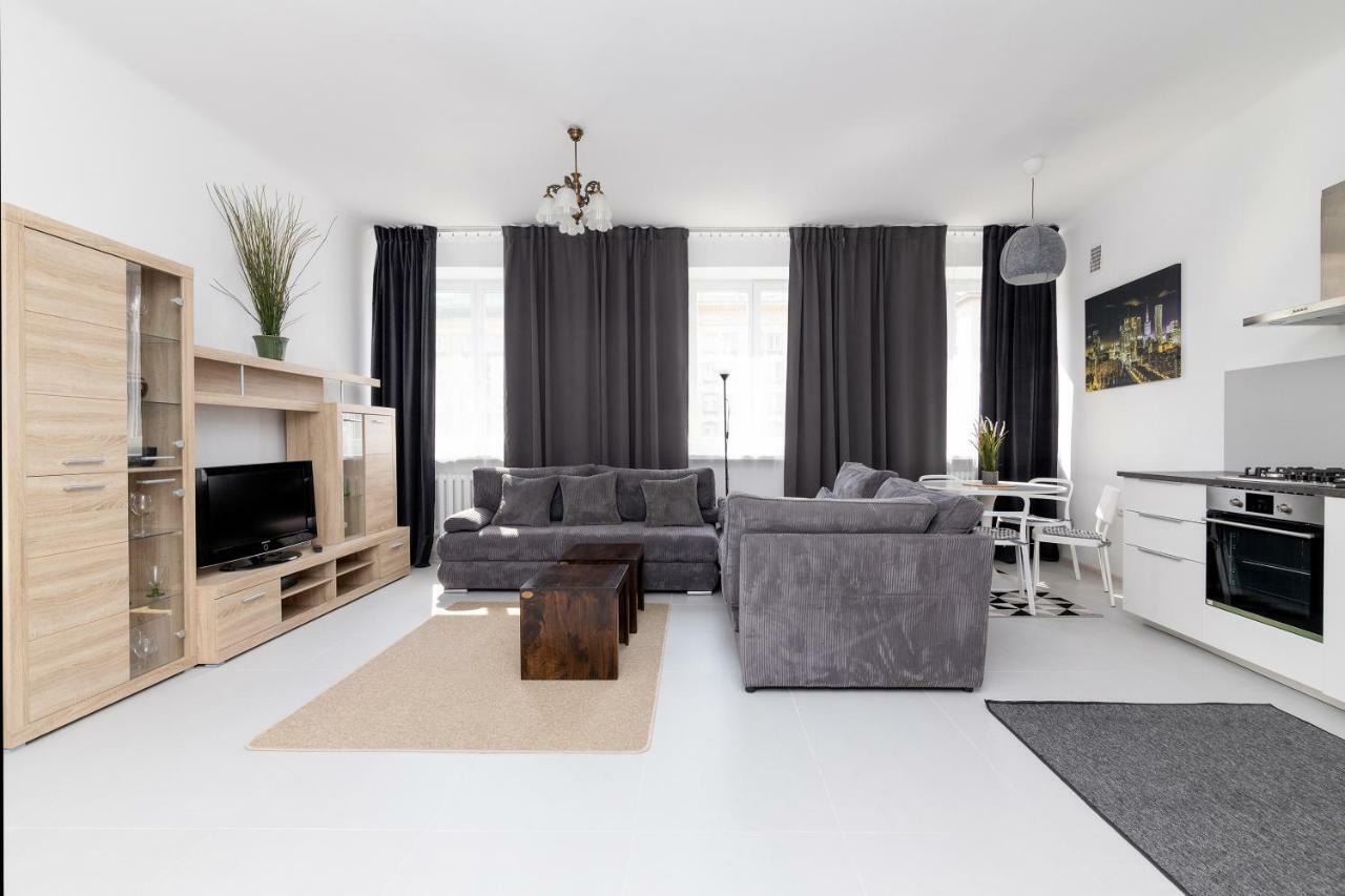 City Centre Apartment วอร์ซอ ภายนอก รูปภาพ