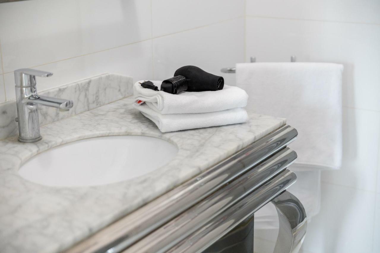 City Centre Apartment วอร์ซอ ภายนอก รูปภาพ